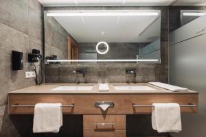 Koupelna v ubytování Hotel Piz Buin