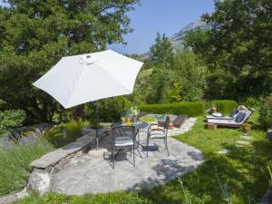 Zahrada ubytování Holiday Home Nona