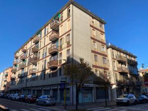 Το κτήριο όπου στεγάζεται  το διαμέρισμα