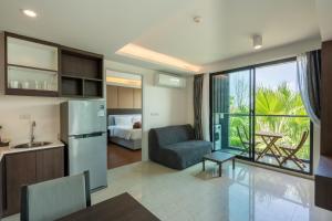 Η κουζίνα ή μικρή κουζίνα στο Aristo 1 Apartments by Beringela
