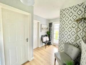 Afbeelding uit fotogalerij van South Stack Bungalow in Holyhead +24 foto's