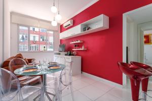 Nhà bếp/bếp nhỏ tại Charme em Copa - Quartos confortáveis - BR401 Z4 +16 ảnh