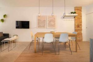 TV a/nebo společenská místnost v ubytování SF21 Apartamento para 7 personas en el centro de Pamplona