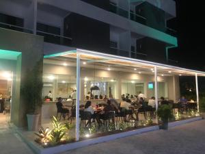 En restaurang eller annat matställe på Hotel Flor Da Chapada