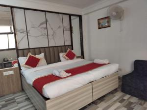 Postel nebo postele na pokoji v ubytování Hotel Clink New Delhi Airport