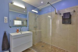 Kúpeľňa v ubytovaní Villa Vistaero