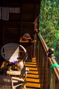Balkón nebo terasa v ubytování Wanakaset Forest Glamping