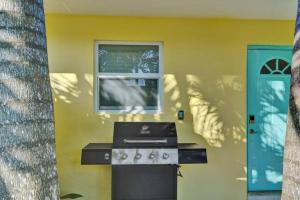 Galeriebild der Unterkunft Tranquil 2BR Retreat Near Pompano Beach in Pompano Beach