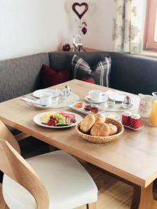 Fotografia z galérie ubytovania Haus Kirchgasser v destinácii Altenmarkt im Pongau