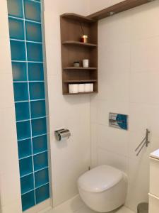 Kúpeľňa v ubytovaní Apartmán v centre Žiliny s parkovaním + 8 fotografií