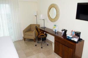Televisyen dan/atau pusat hiburan di Four Points by Sheraton Veracruz