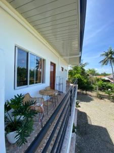 Balkón nebo terasa v ubytování Coconut Inn Moalboal
