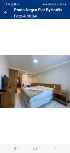 1 dormitorio con 2 camas en una habitación en PONTA NEGRA FLAT, en Natal