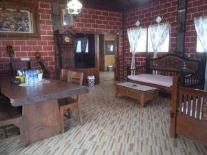 Foto dalla galleria di Yoschi's Hotel Bromo a Ngadisari