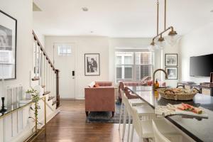 Gallery image ng Hart Suite 11 by AvantStay Gorgeous Town House w Modern Amenities in Nashville sa Nashville