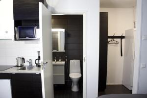 Kylpyhuone majoituspaikassa Vuokatti Slope Studio
