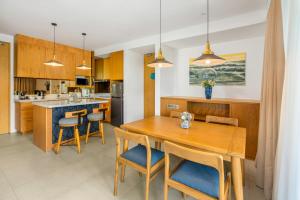 Kuchyň nebo kuchyňský kout v ubytování Citadines Berawa Beach Bali
