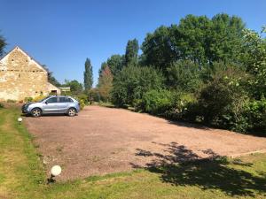 Κήπος έξω από το Chambres d'Hôtes L'Orée des Vignes
