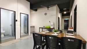 Foto dalla galleria di Warisan Homestay 18pax Kota Kinabalu a Kota Kinabalu