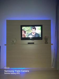 Una televisión o centro de entretenimiento en Apartment Vlašićka Priča