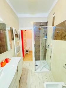 Koupelna v ubytování Smart House Rooms Central Luxury