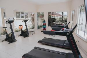 Fitness centrum a/nebo fitness zařízení v ubytování Grande Hotel Itaguaí