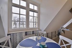 Photo de la galerie de l'établissement Apartamenty Bryza - Osiedle Flotylla 31B, à Świnoujście