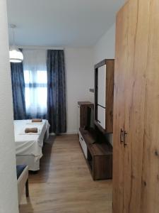 Letto o letti in una camera di Apartman Ika 2N