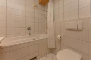 Koupelna v ubytování Appartement Berggasse by Schladming-Appartements