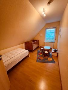 Postel nebo postele na pokoji v ubytování Ferienhaus Dirka