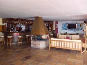De lounge of bar bij Hotel La Palma Romántica