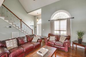 Gallery image of Large Clarksville Family Home about 4 Mi to Speedway! in Oak Grove