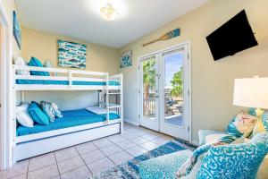 Ένα ή περισσότερα κρεβάτια σε δωμάτιο στο Polynesian Paradise +31 φωτογραφίες