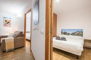 A bed or beds in a room at Bonaigua 006 by SeaMount Rentals
