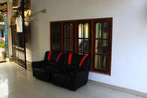Posezení v ubytování Shanith Guesthouse Negombo