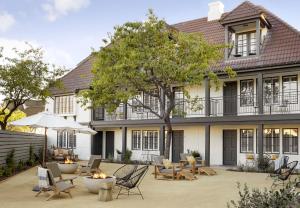 Gallery image of The Landsby in Solvang