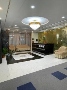 The lobby or reception area at City hotel