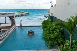 A piscina localizada em La Palma Beachfront Hotel Boutique - Self Check In ou nos arredores