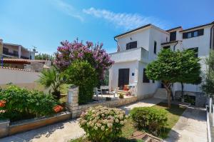 Zahrada ubytování Apartments Dragica