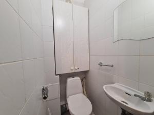 Kúpeľňa v ubytovaní MirrorRoom PL Downtown