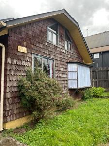 Το κτήριο όπου στεγάζεται  η παραθεριστική κατοικία