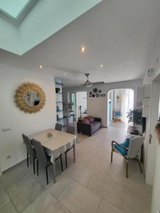 Gallery image of Apartamento Makai in Puerto de Mogán +23 photos
