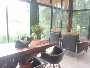 Eco-Logic, Resort for Charity的休息区