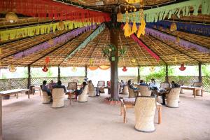 Restaurace v ubytování Gramya Resort