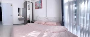 Cama ou camas em um quarto em 两室一厅两卫清迈市中心舒适大平层