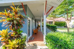Giardino di Lightplus Khao Lak