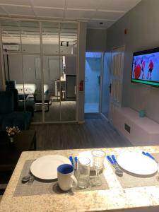 Fotografie z fotogalerie ubytování Teal Open Plan Studio Unit-Lekki 1, WI-FI, Extractor. v destinaci Ogoyo