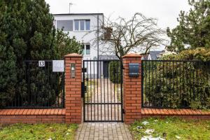 Vonkajšia záhrada v ubytovaní Apartamenty Jelitkowska 13,Gdańsk Jelitkowo, 100m od morza