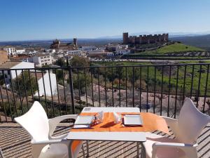 A balcony or terrace at Hotel Restaurante Baños