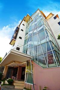 Gallery image of Travelbee Business Inn in Cebu City
